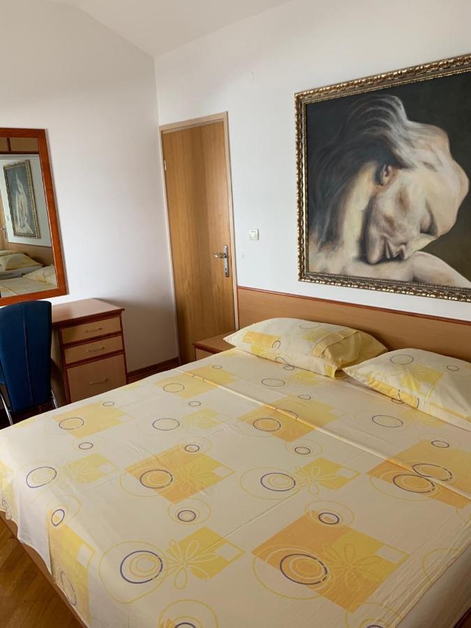 Apartments Epicentar Centar Baška Voda エクステリア 写真